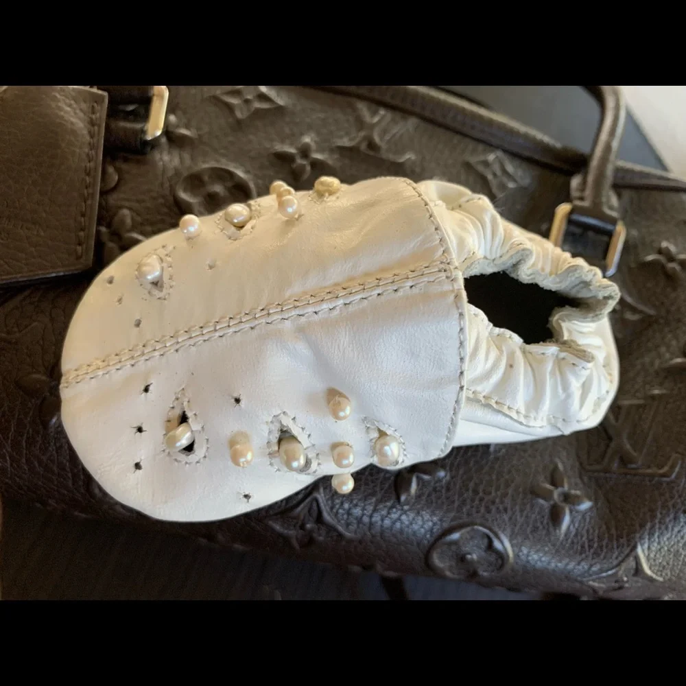New white leather baby shoes real peals 0-6 months